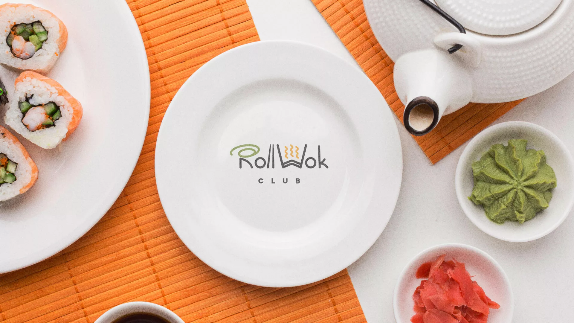 Разработка логотипа и фирменного стиля в Мариинске для суши-бара «Roll Wok Club» Разработка логотипа и фирменного стиля в Мариинске для суши-бара «Roll Wok Club»